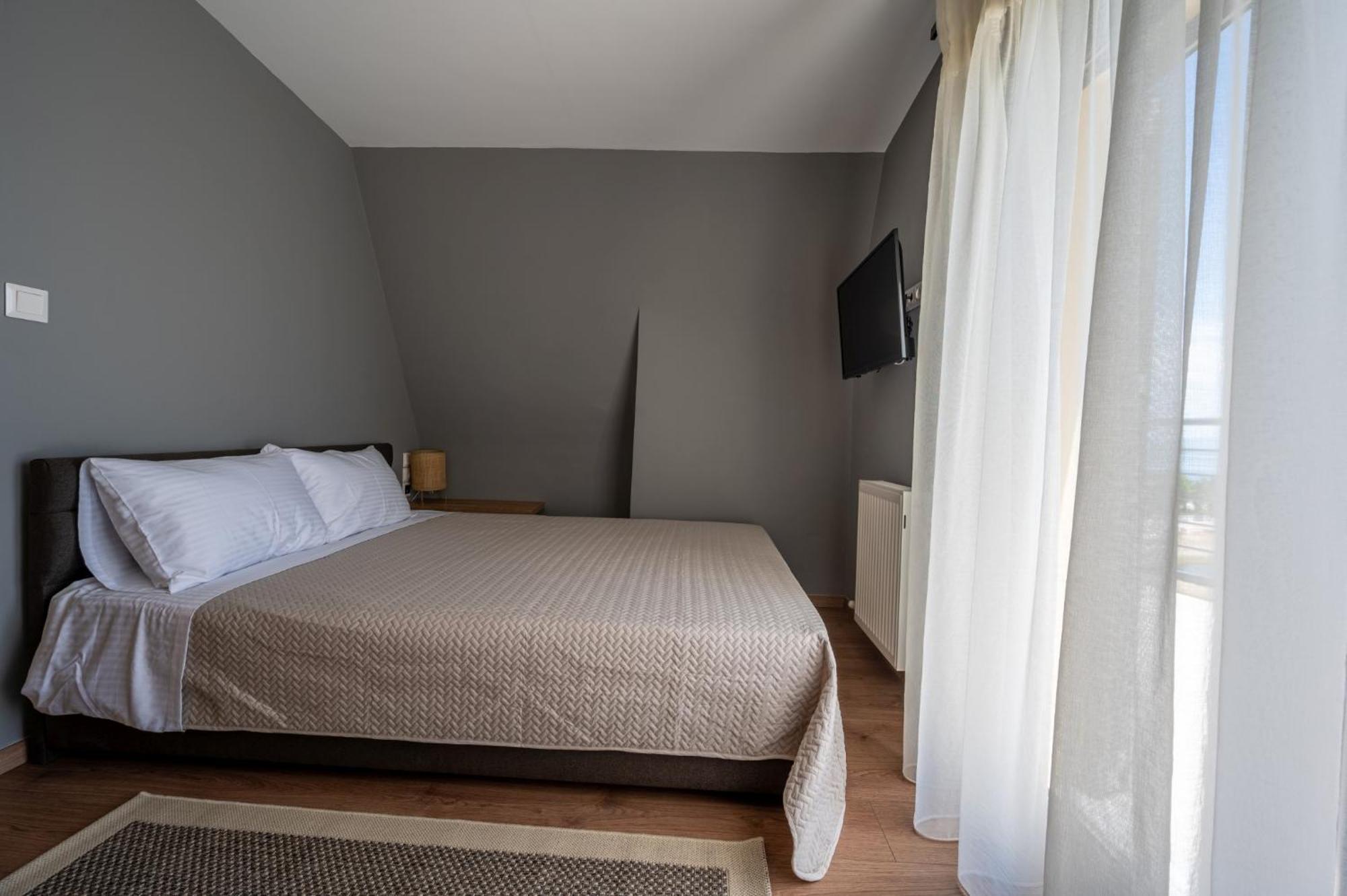 Sea La Vie & Maisonette Apartment Livanatai