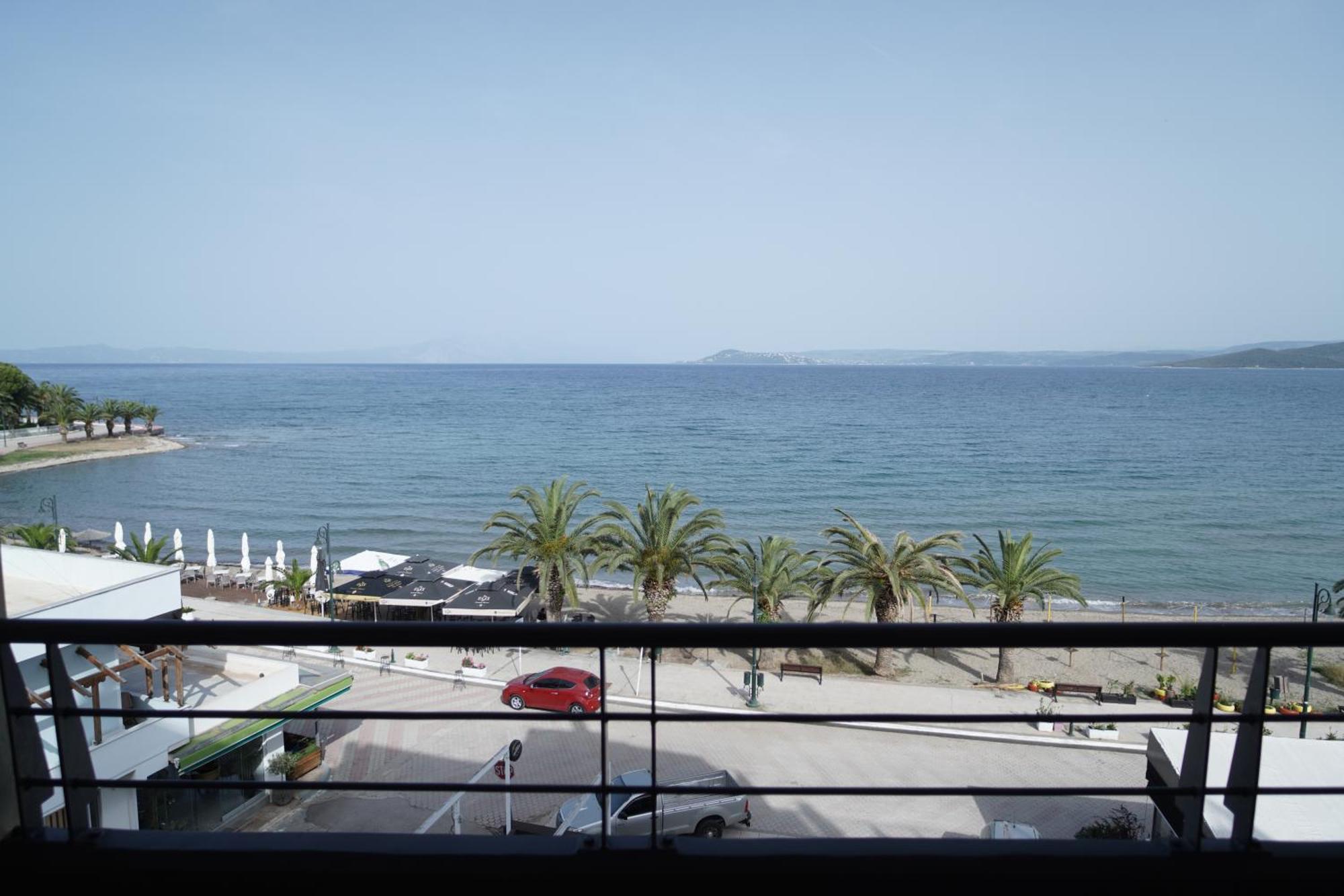 Sea La Vie & Maisonette Apartment